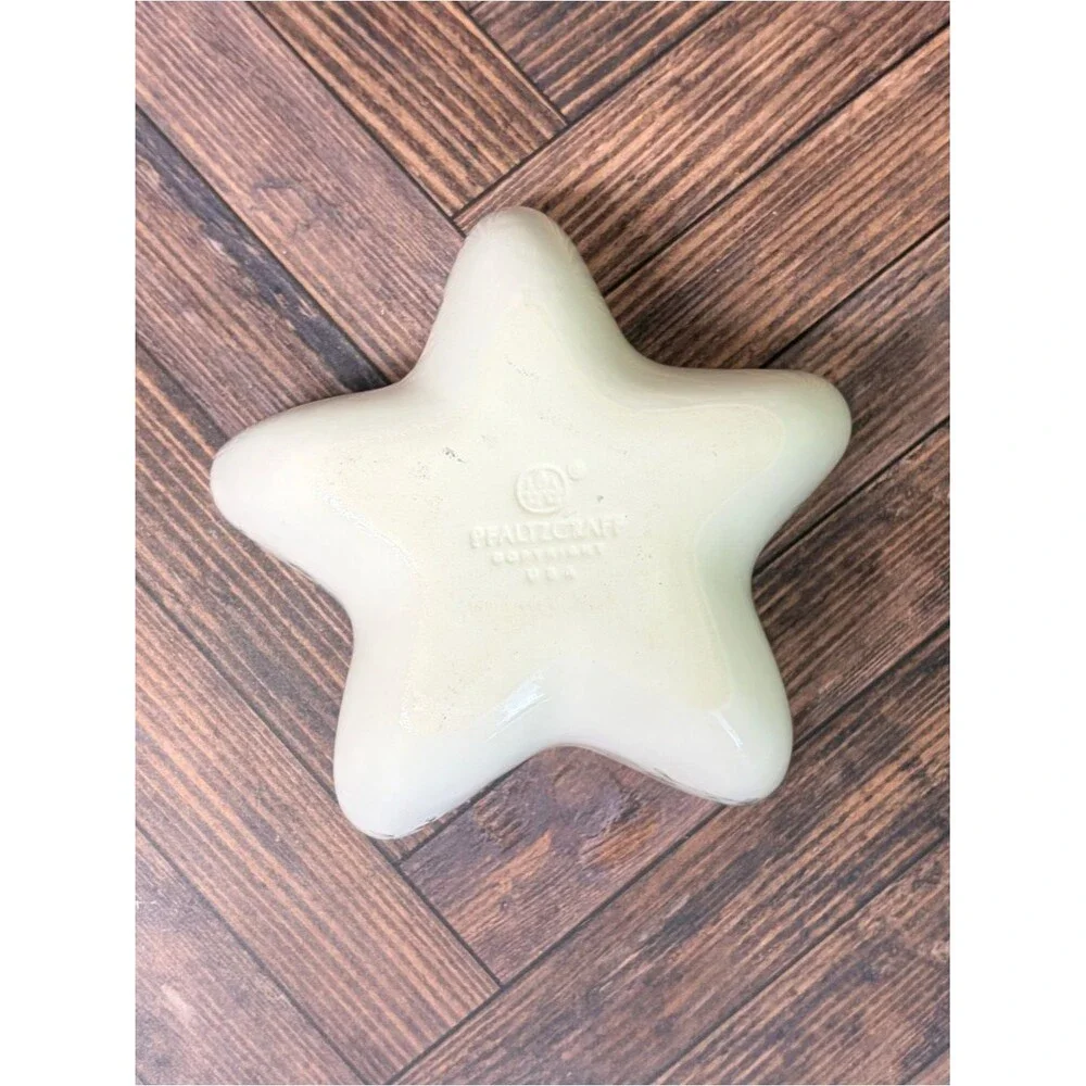 Pfaltzgraff Winterberry Star Shaped Serving Bowl Christmas Holly Dish